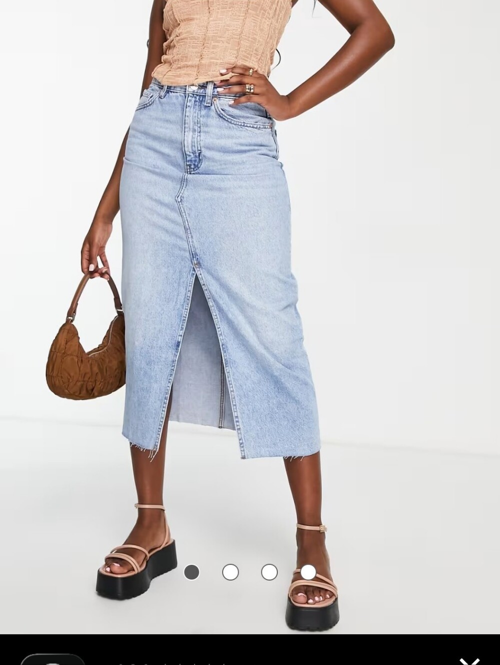 MNG MANGO MED LIGHTWASH DENIM MIDI CENTER SPLIT. SKIRT.